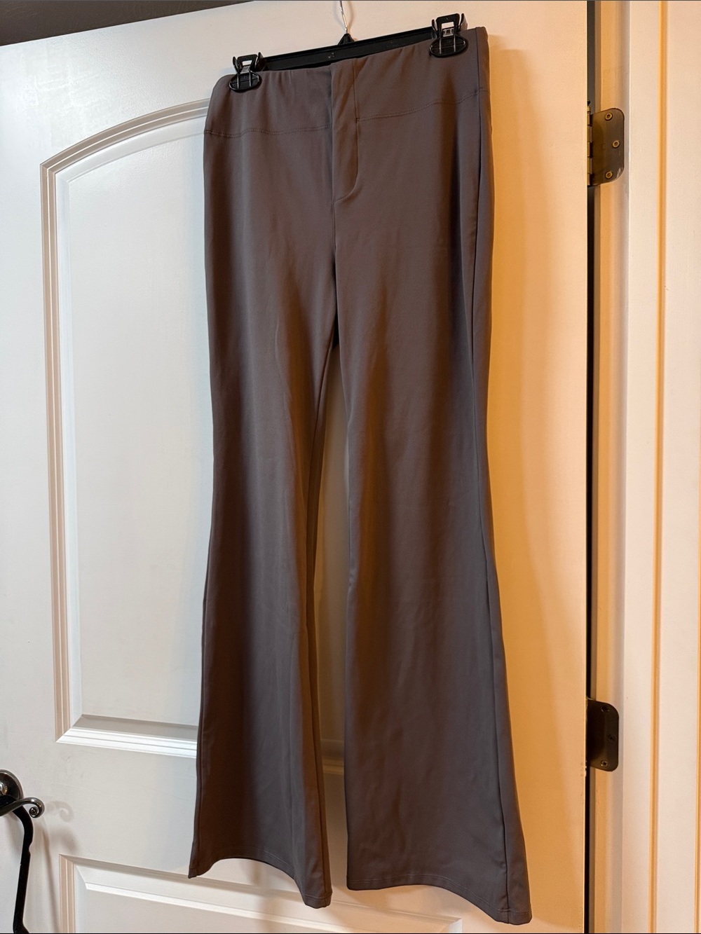HALARA Gray Flared Leggings